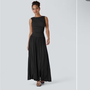 HALARA Elegant Black Sleeveless Maxi Dress